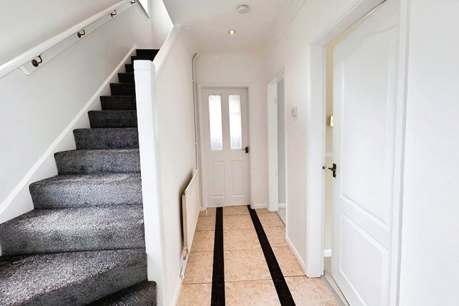 2, Coventry Grove, South Yorkshire photo 2