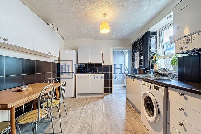 29 Cathays Terrace, Cardiff photo 3