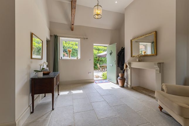 Vale Close, Balchins Lane, Dorking photo 4