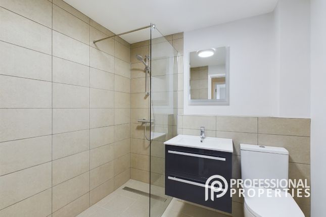 Apartment 3, Harben Court, Codnor photo 4