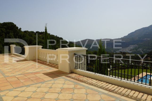 Villa for sale in La Zagaleta, Benahavis, Malaga