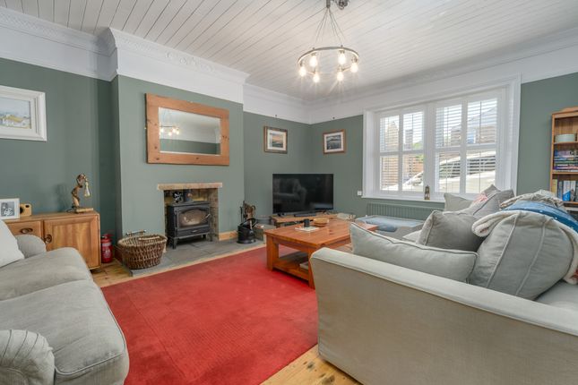 2 Coquet Vale, Morpeth photo 4