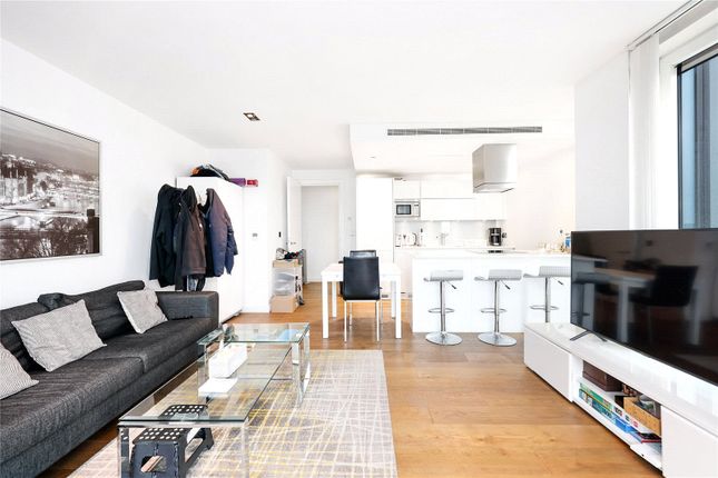 Flat for sale in Avantgarde Place, London