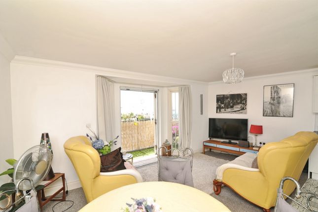 1, The Sea House, 37a, George Street, Hastings photo 4