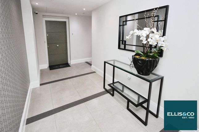 Flat 22, Spectrum Apartments, 90, Hillview Gardens, Hendon photo 5