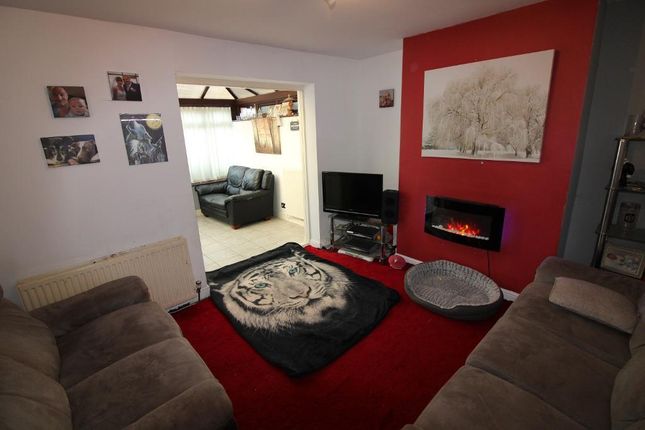 39, Saffron Street, Milton Keynes photo 4