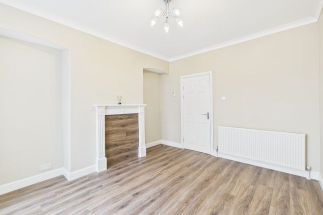 6 Carisbrooke Avenue, Montrose Street, East Riding of Yorkshire photo 2