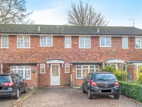 Thumbnail Terraced house to rent in Frimley, Camberley
