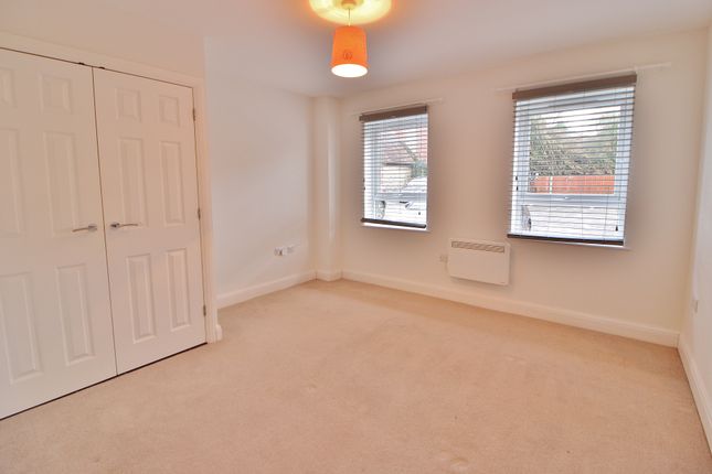 Flat 3 Church View, 1, South Lane, Waterlooville photo 4