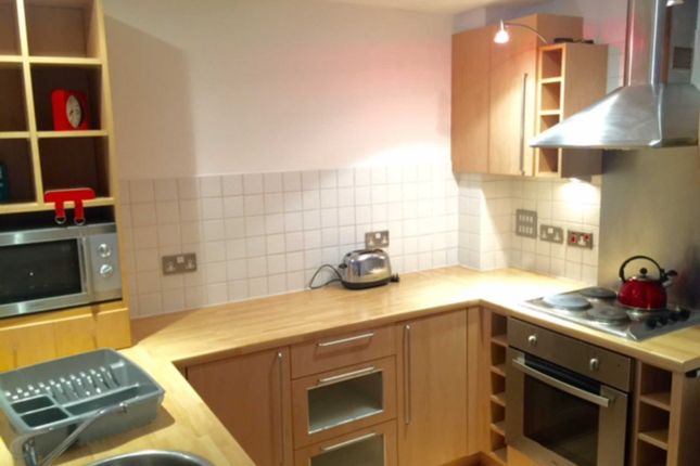 43, St Wilfrids Street, Manchester photo 3