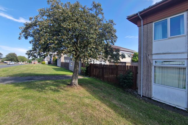 5, Brackenlaw, Gateshead photo 2