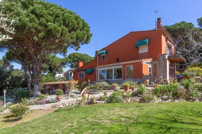 Villa for sale in Calella De Palafrugell, Costa Brava, Catalonia