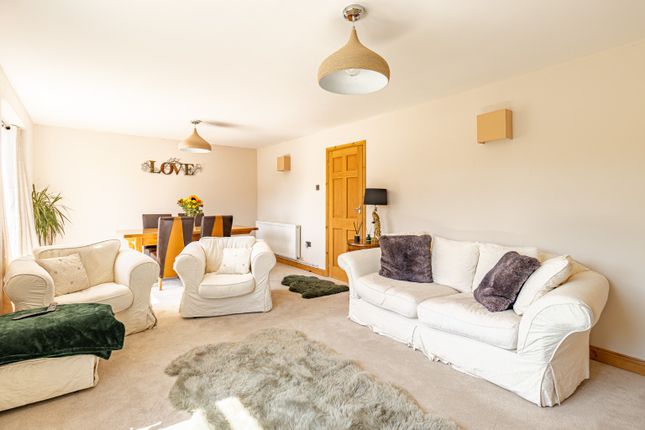 Hillside, The Street, Fakenham photo 4