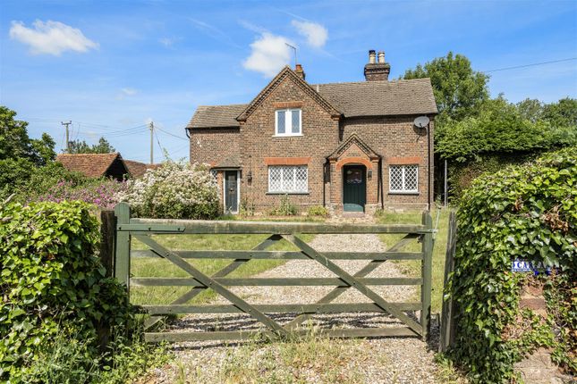 Carfax, Bower Heath Lane, Bower Heath, Harpenden photo 2