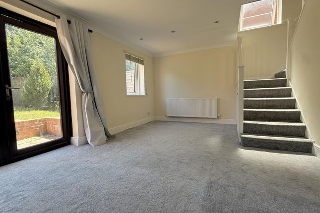 5, Pheasant Close, Stockton-On-Tees photo 2