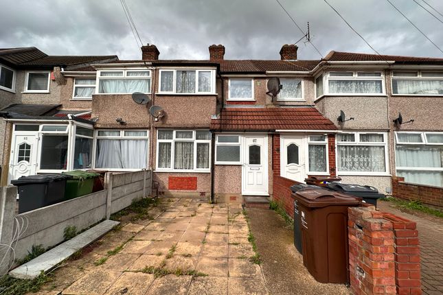 Thumbnail Terraced house to rent in Oval Road North, Dagenham