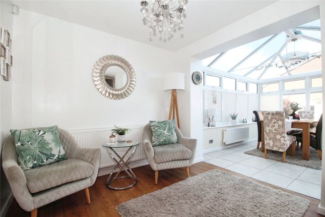 3, Smithy Farm Drive, Leicester photo 4
