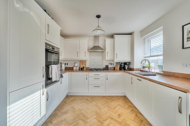 9, Midland View, South Gloucestershire photo 3