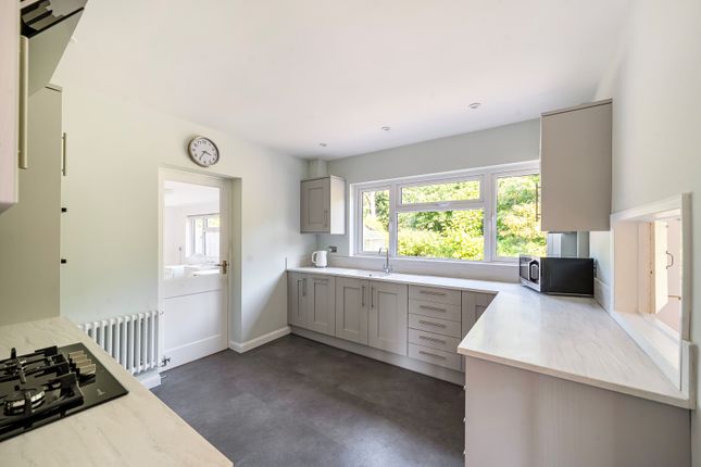 3, Brookfield, Highworth, Swindon photo 3