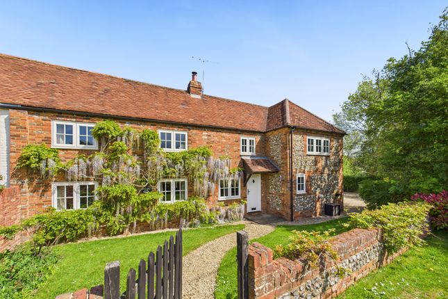 3-bed house on Hollytree Cottage, High Wycombe, £795,000