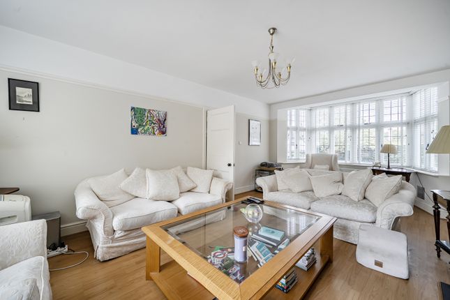 Holm Oak, 64, North Park, Gerrards Cross photo 4