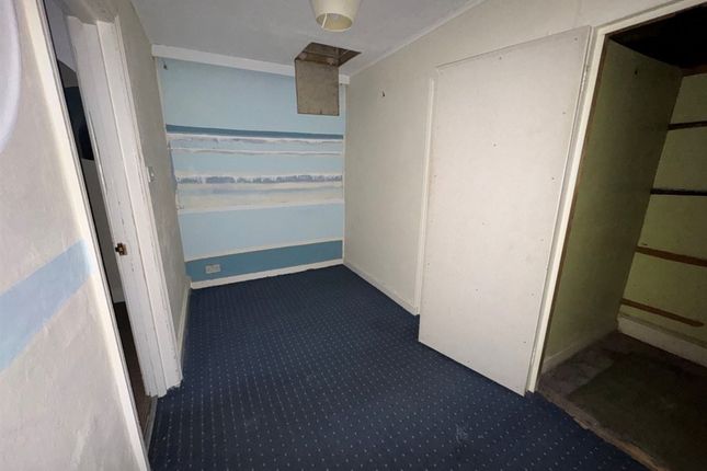 Flat E, Monks Horton, Sandhurst Road, TUNBRIDGE WELLS photo 2