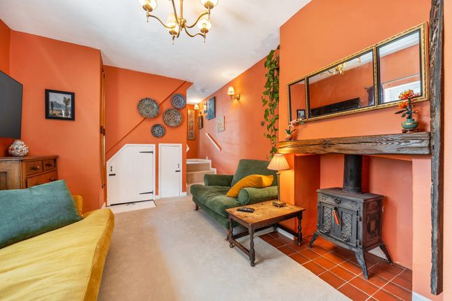 Wisteria Cottage, 103, Lower Street, Pulborough photo 3