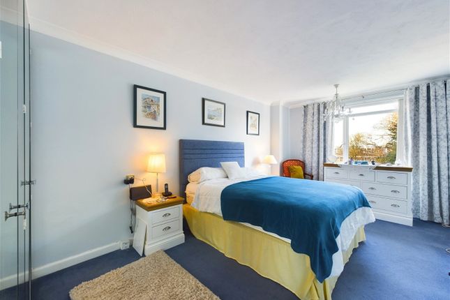 Flat for sale in Berkeley Square, Worthing