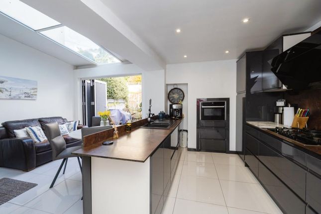 Terraced house for sale in Victoria Road, Dartmouth