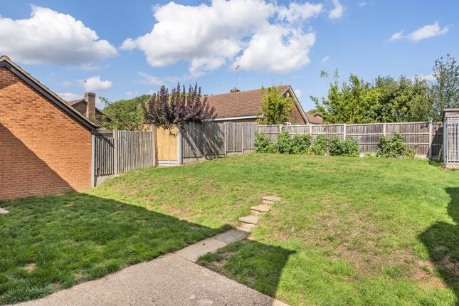 36, Clarence Court, Weavering photo 4