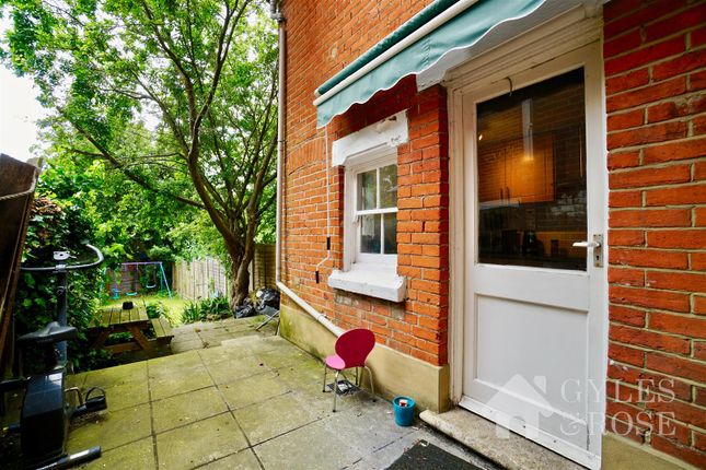 Thumbnail Terraced house for sale in Priory Street, Colchester