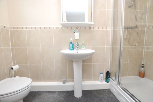 Flat for sale in Farsley Beck Mews, Bramley/Stanningley Border, Leeds, West Yorkshire