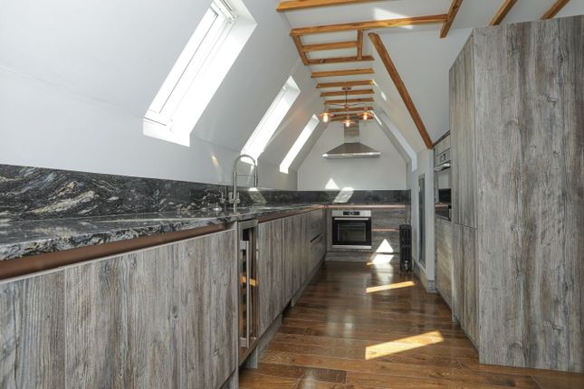 Apartment 11 Tower House, 125a, Canterbury Road, Kent photo 2