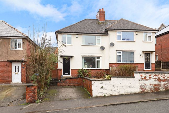 Thumbnail Semi-detached house to rent in Valley Crescent, Chesterfield