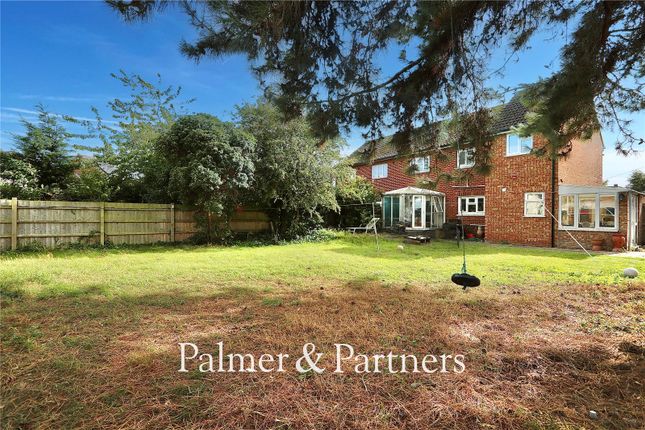 4, Childers Close, Ipswich photo 2