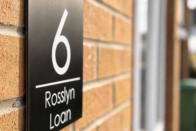 6, Rosslyn Loan, Kirkcaldy photo 2