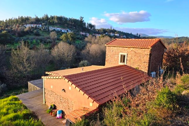 Farmhouse for sale in Castanheira De Pêra, Castanheira De Pêra E Coentral, Castanheira De Pêra, Leiria, Central Portugal