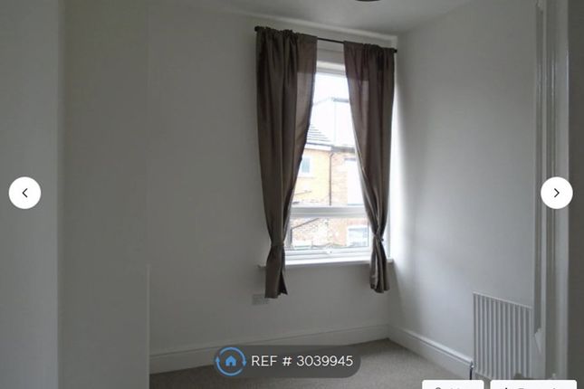 Clarendon Road, Hollingworth, Hyde photo 2