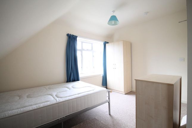 Room 4, 202 Gilbert Road, Cambridge photo 2