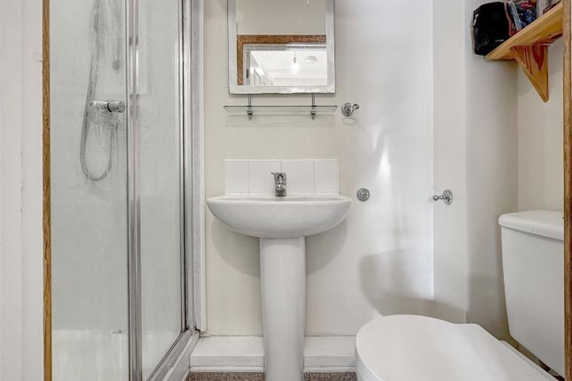 Flat for sale in Mawson Road, Cambridge