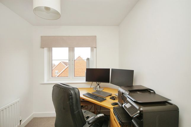 Town house for sale in Hollybrook Mews, Yate, Bristol