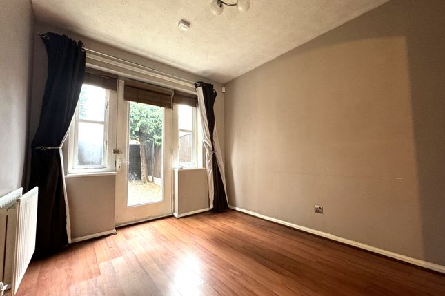 End terrace house to rent in Grange Close, Hunslet, Leeds
