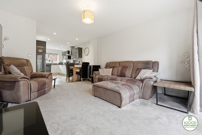 59, St. Georges Way Handforth, Cheshire East photo 4
