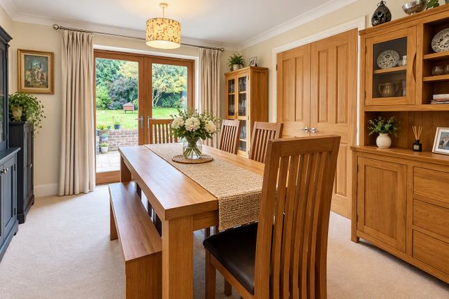 44a, TONBRIDGE photo 4