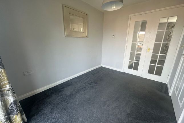 33 Portrush Drive, Grantham photo 5