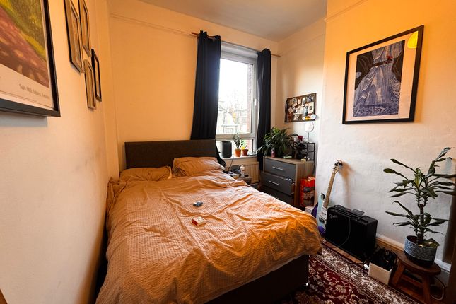 Salisbury House, Holloway Road , London photo 3