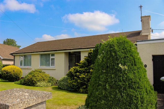 Thumbnail Bungalow for sale in Rivendell, Dingle Lane, Crundale