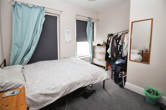 Flat 2,, London House, Devon photo 5