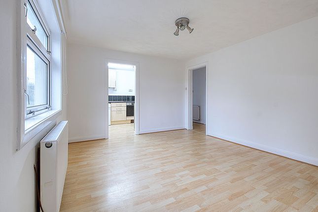 24, Dalum Court, Loanhead photo 4