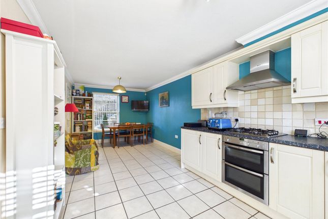 36, Lawford Place, Manningtree photo 2